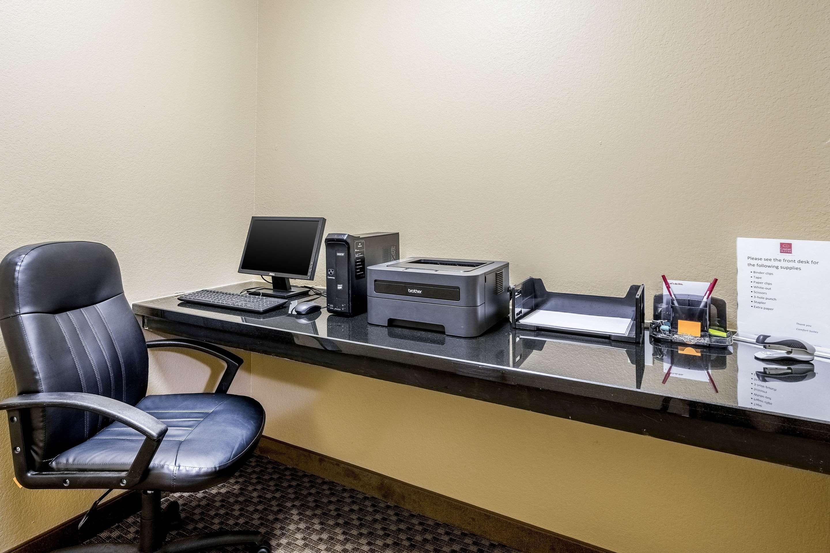 Comfort Suites Near Texas State University San Marcos Esterno foto