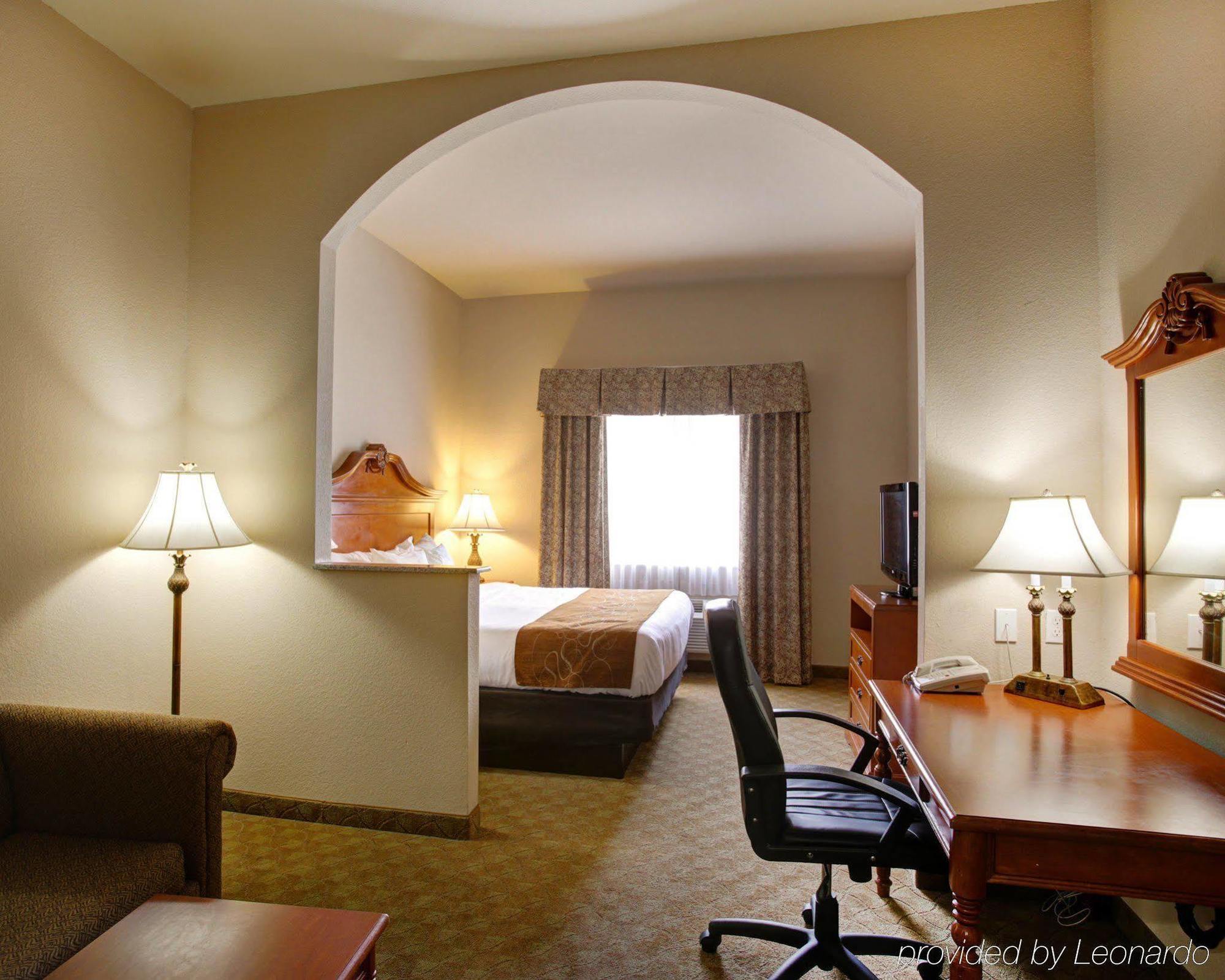 Comfort Suites Near Texas State University San Marcos Esterno foto