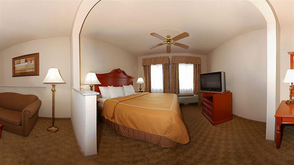 Comfort Suites Near Texas State University San Marcos Esterno foto